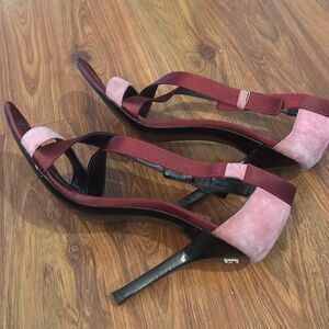 Gucci pink and burgundy stiletto heels handle size 7.5